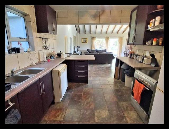 3 BEDROOM HOUSE FOR SALE IN VAAL MARINA